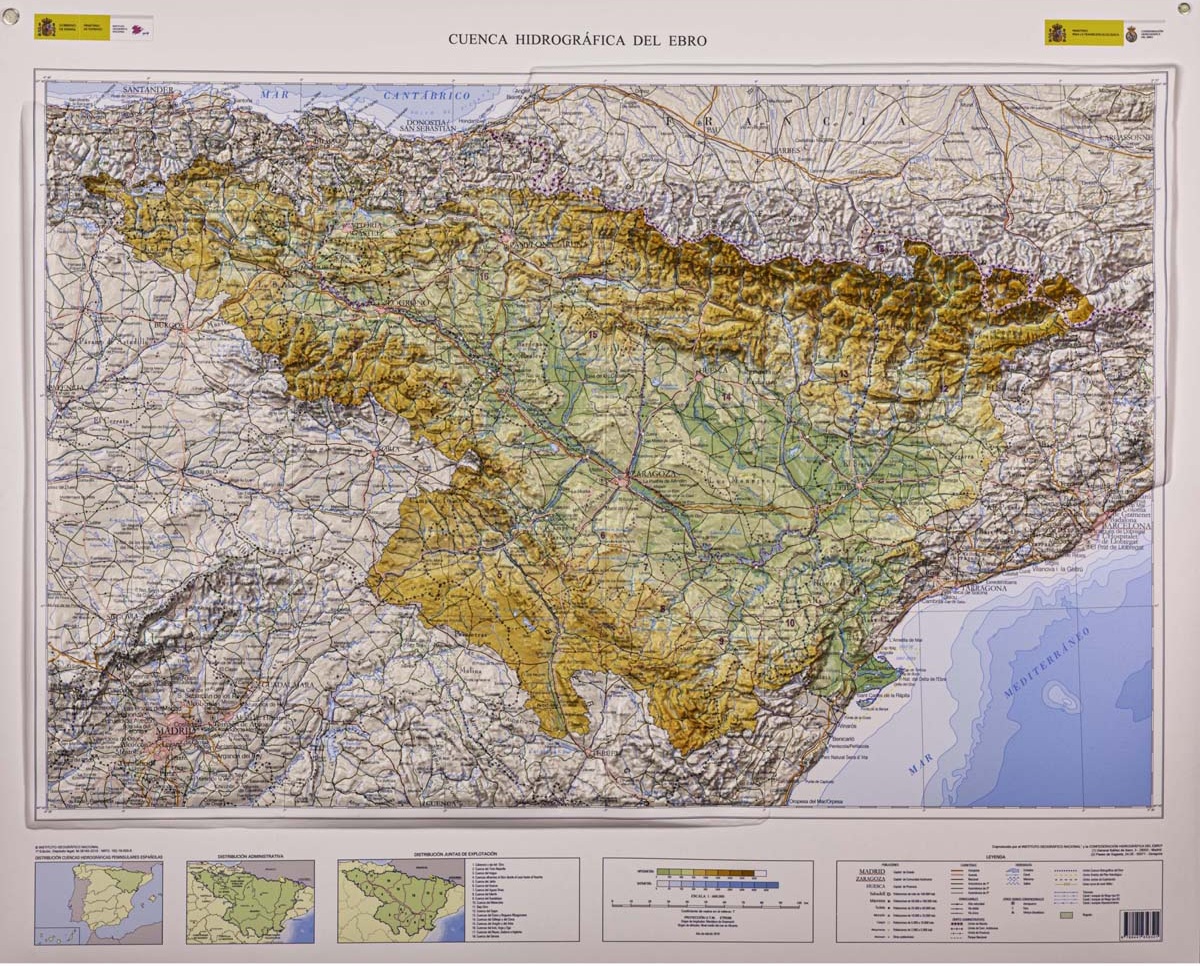 Mapa en relieve de la cuenca hidrográfica del Ebro